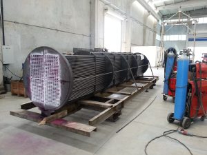 Oil Refinery Shell and tube heatexchanger fabrication